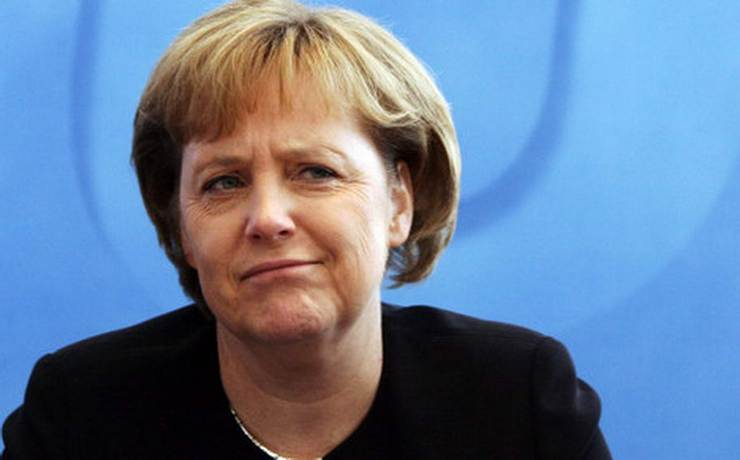 <p> Однако, чтобы избежать международного скандала Ангела Меркель все-таки прибудет в Москву 10 мая и посетит вместе с Путиным Могилу Неизвестного Солдата</p>