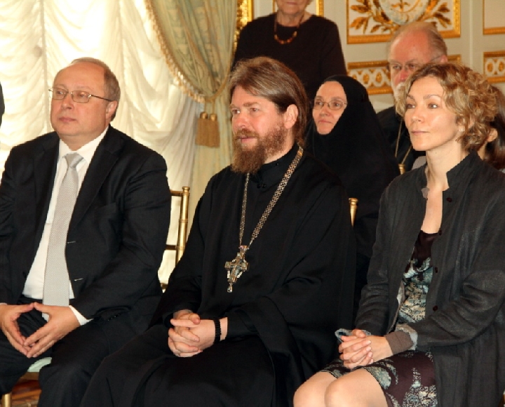 В российском Генеральном консульстве в Нью-Йорке прошла презентация «Несвятых святых и других рассказов»