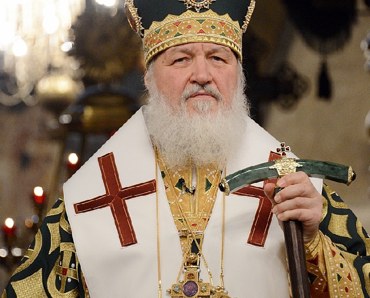 Патриарх Кирилл обращается ко всем, кто может совершить такой шаг.