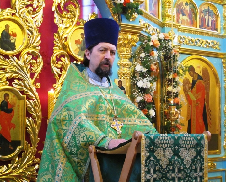 В Русской Церкви добровольных отречений от патриаршества не было...