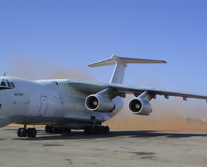 Ил-476 - это усовершенствованная версия ИЛ-76. Если испытания первого образца пройдут успешно, ВВС получат два самолета весной 2014 года.
