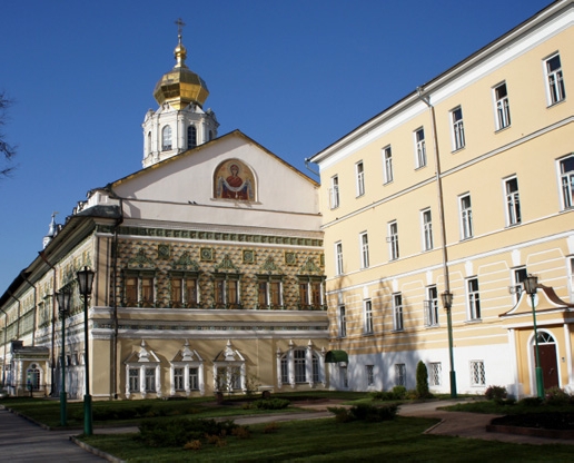 Патриарх Кирилл раскритиковал систему управления кадрами и финансирования Московской духовной академии