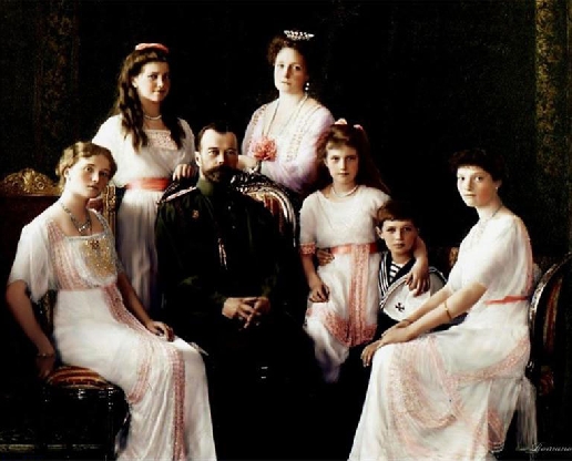 В 2011-м заявлено:расследование уголовного дела о гибели семьи Николая II завершено...
