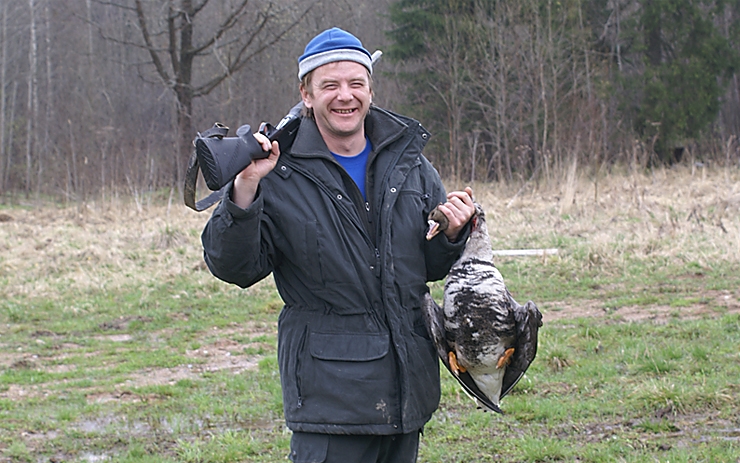 




Особым мастерством у охотников на Руси считалась стрельба по летящим гусям – эта охота требует определённого навыка.





